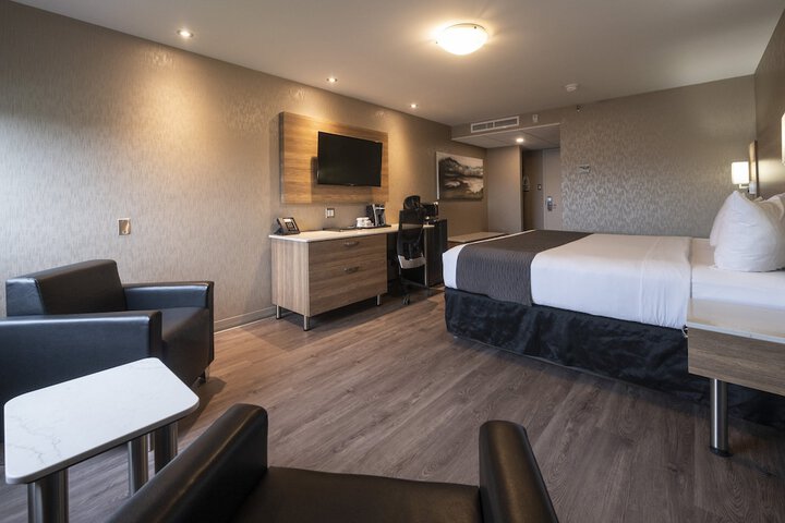 Room 50 of 77