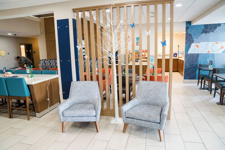 Holiday Inn Express & Suites Knoxville-North-I-75 Exit 112 by IHG