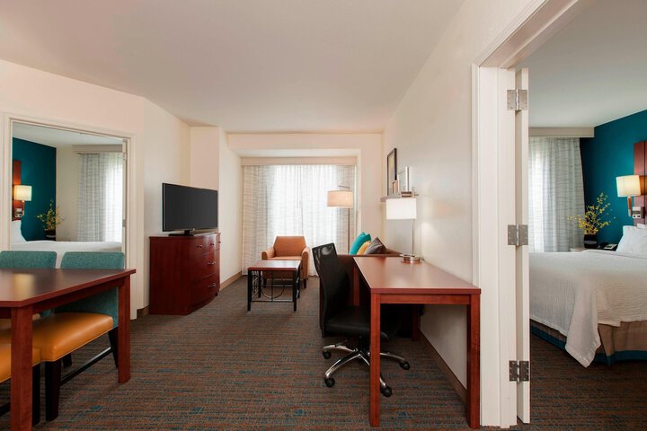 Room 9 of 27