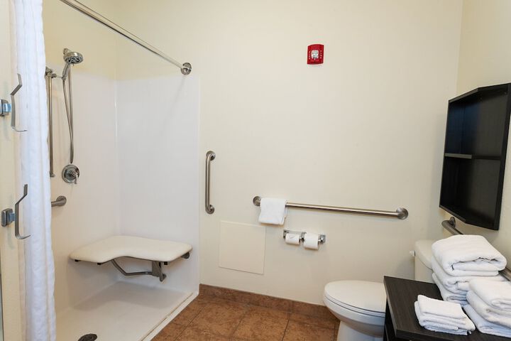 Room 15 of 30
