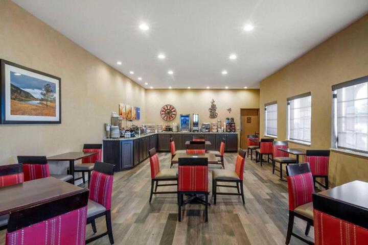 Comfort Inn & Suites Macon