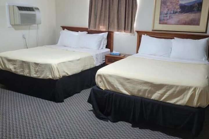 Lake Stop Resort