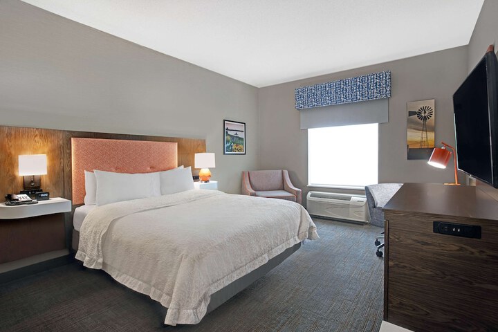 Room 19 of 28