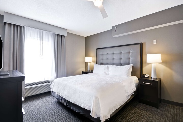 Room 46 of 62