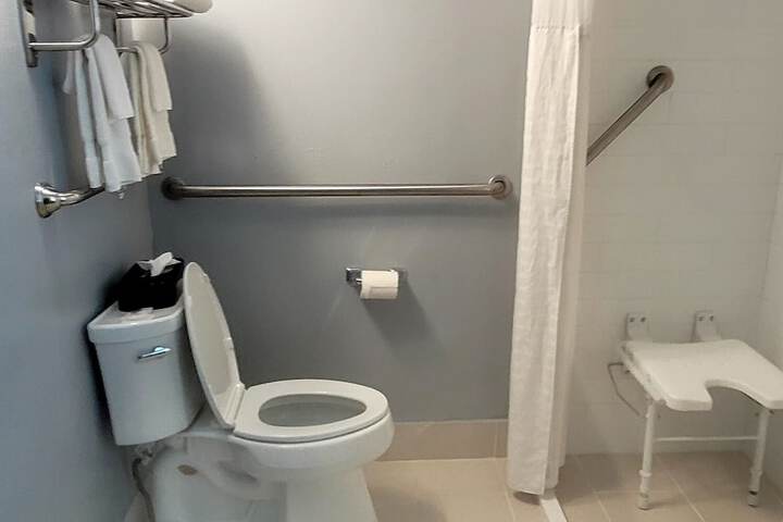 Comfort Inn Hyannis - Cape Cod