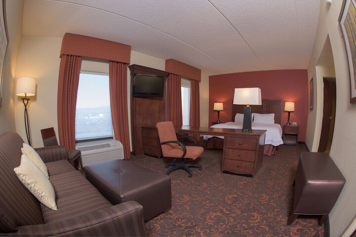 Room 60 of 81