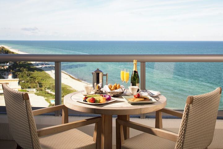 Eden Roc Miami Beach
