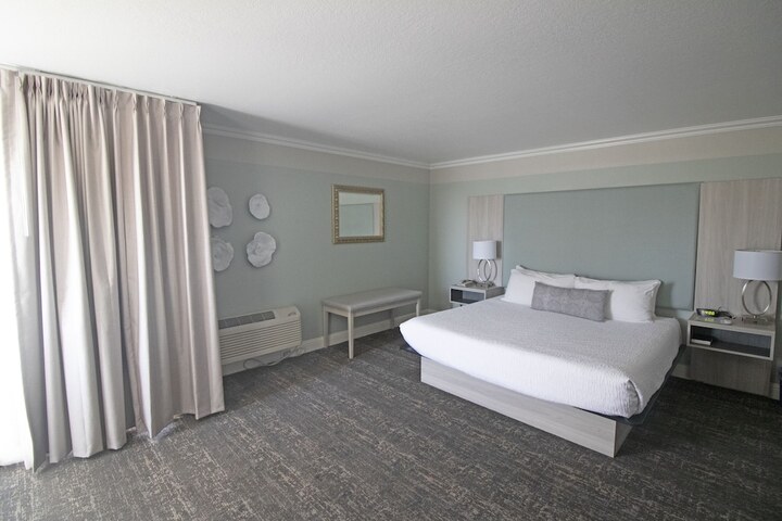 Room 18 of 41