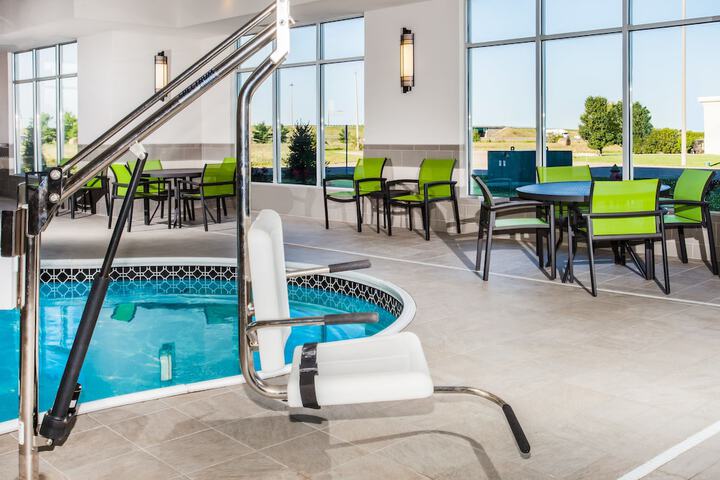 Pool 10 of 49