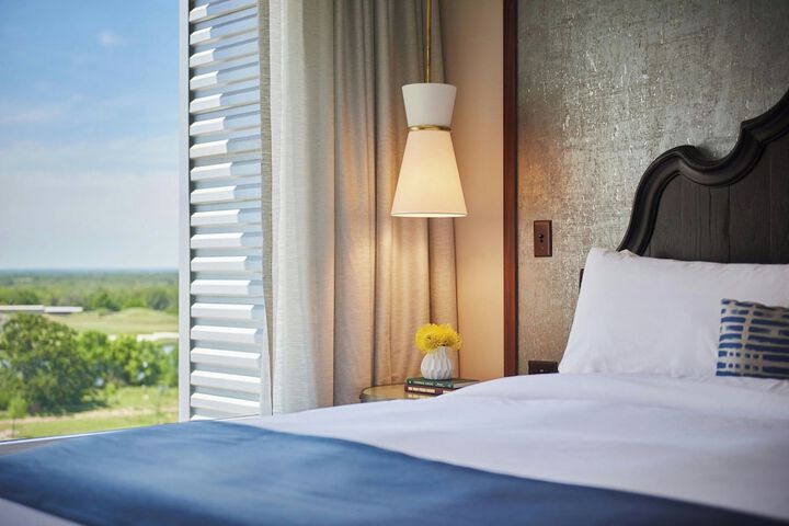 The Stella Hotel Autograph Collection