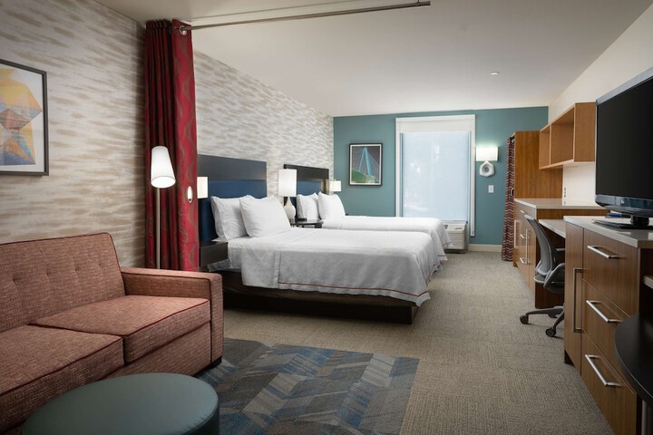 Room 21 of 34