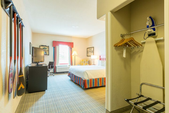 Room 26 of 41
