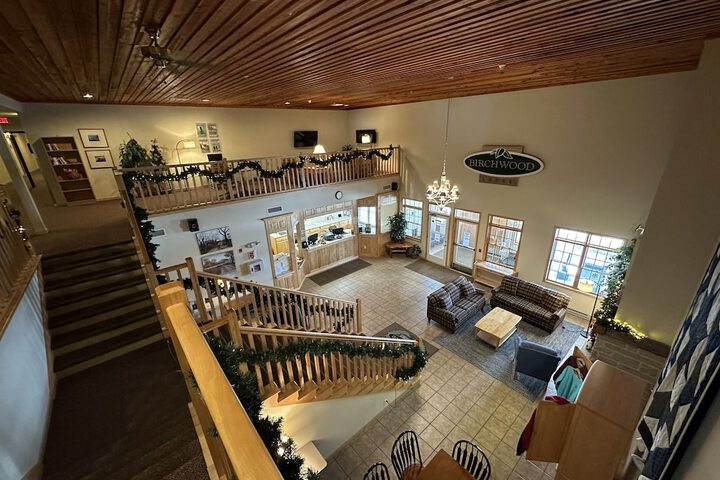 Birchwood Lodge