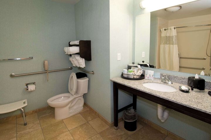 Room 14 of 24