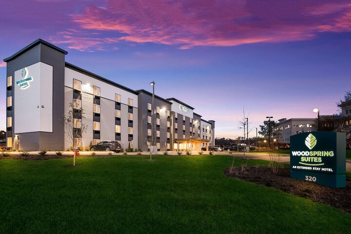 Hotel 7 of 45