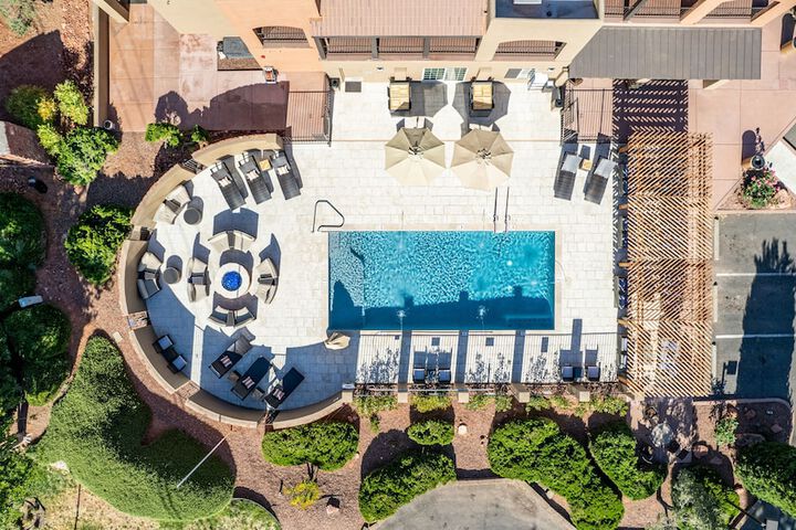 Hotel 9 of 81