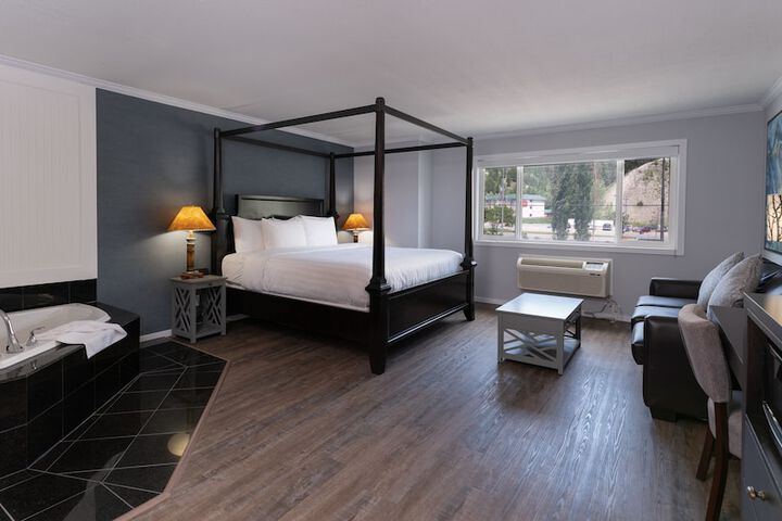 Room 14 of 31
