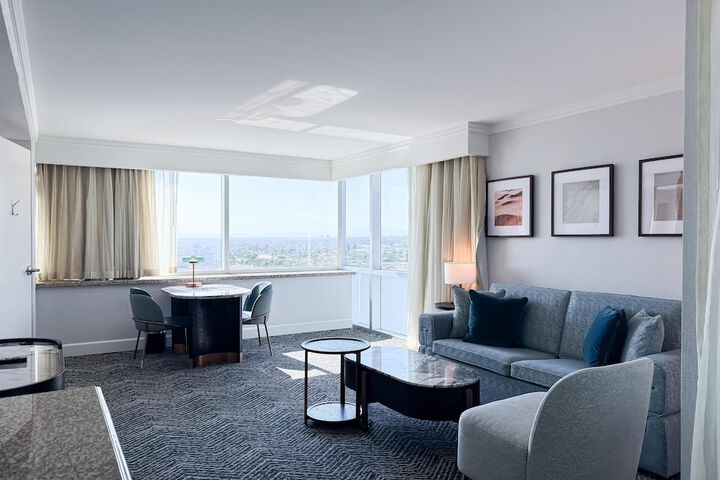 Embassy Suites Los Angeles - Glendale