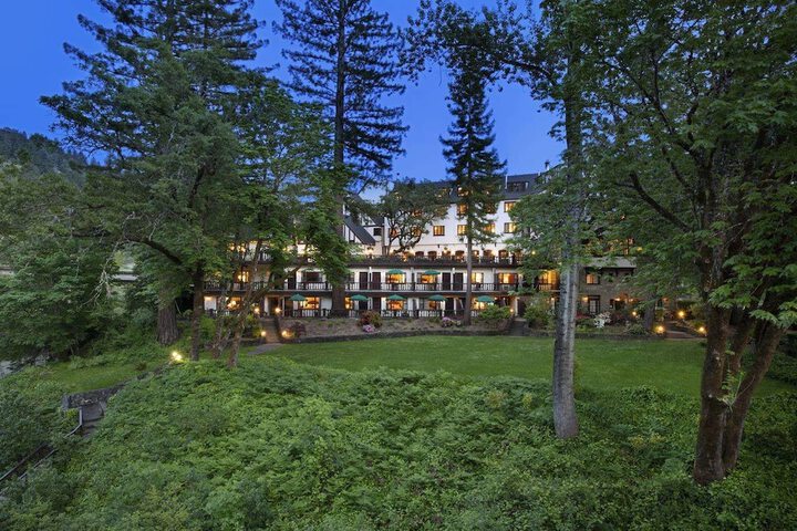 Hotel 4 of 85