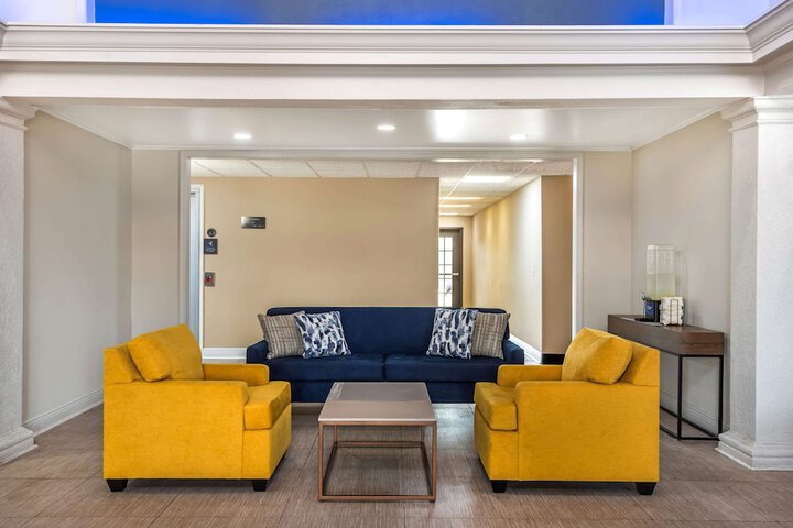 Hotel Interior 16 of 54