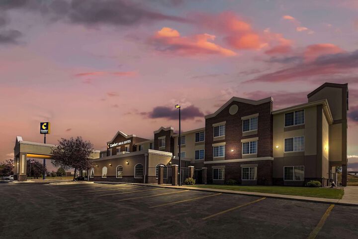 Hotel 4 of 49