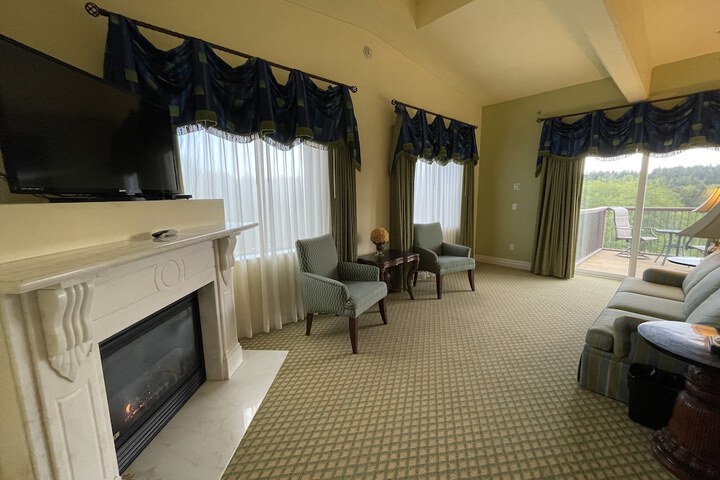 Hotel Interior 7 of 63