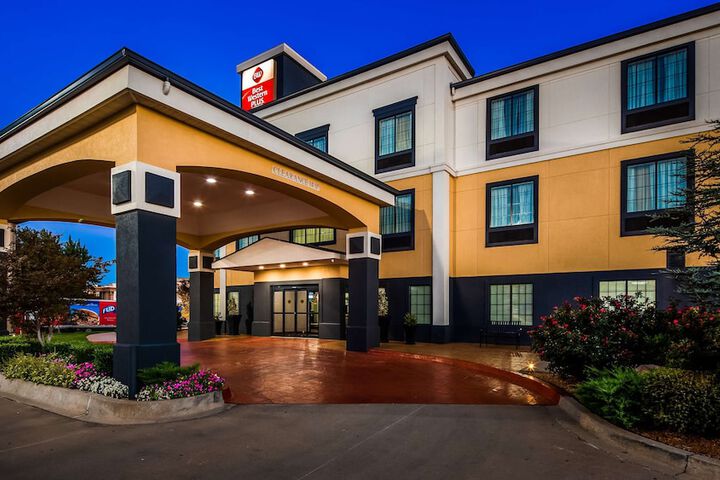 Hotel 2 of 15