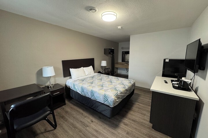 Studio 6 Suites Vancouver Wa - Waterfront