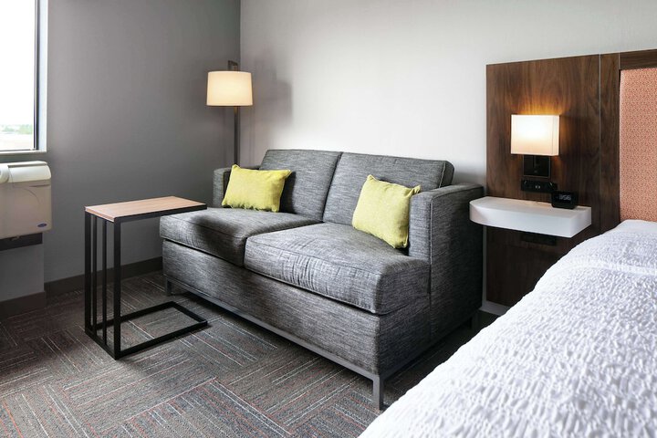 Room 14 of 41