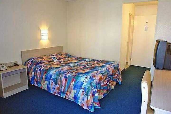 Room 36 of 37