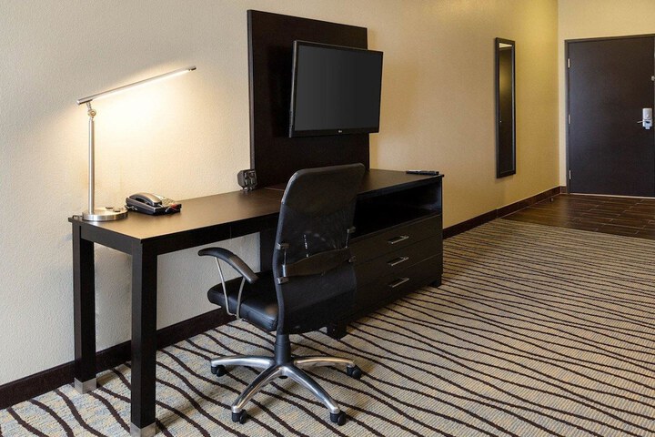 Room 21 of 52