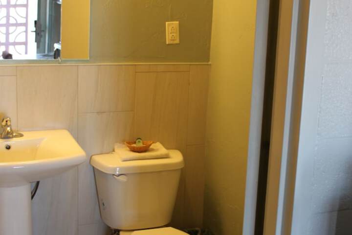 Room 18 of 37