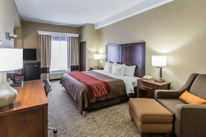 Room 16 of 28