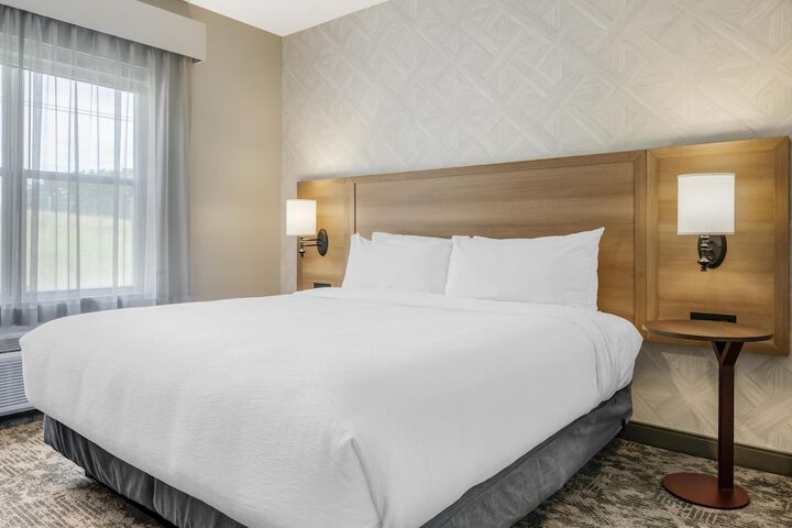 Best Western Plus Bridgewater Hotel & Convention Centre
