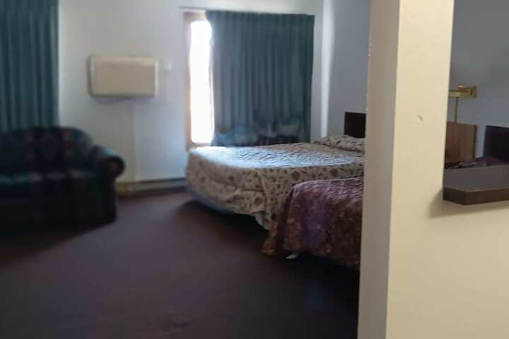 Room 41 of 46