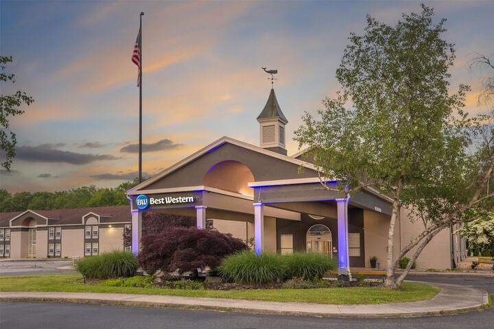 Best Western Mystic Hotel