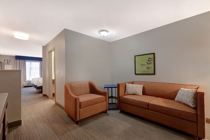 Room 22 of 45