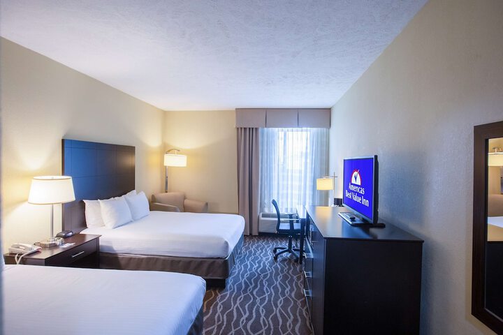 Room 14 of 25