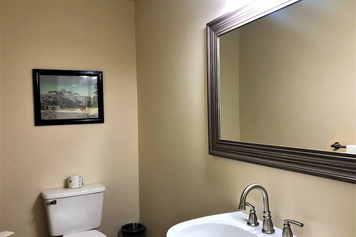 Blue Elk Inn