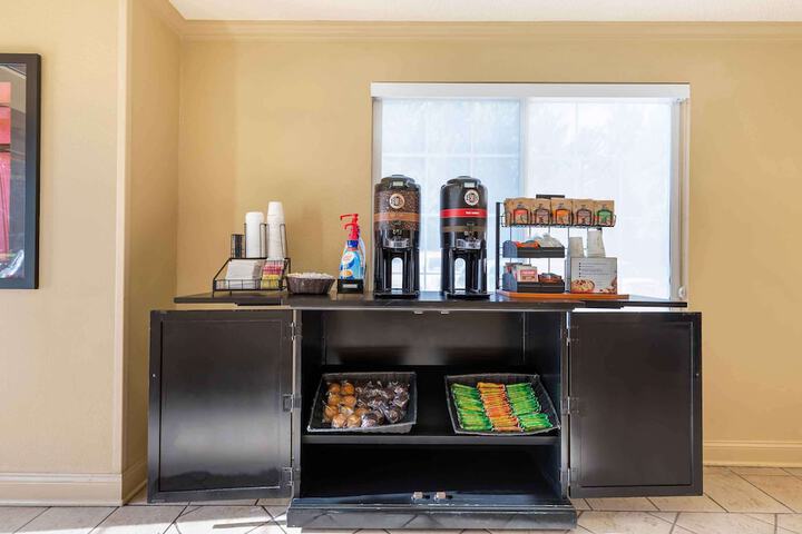 Extended Stay America Suites Washington DC Falls Church