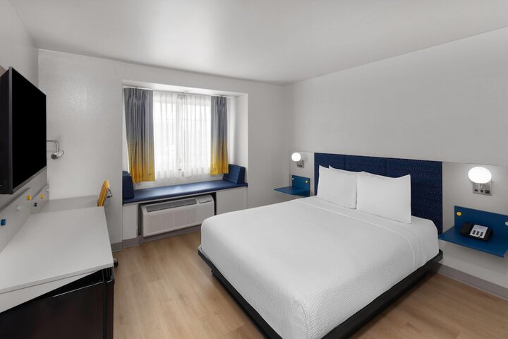 Microtel Inn & Suites by Wyndham Baton Rouge Airport