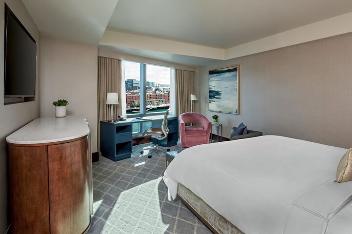 Room 35 of 159