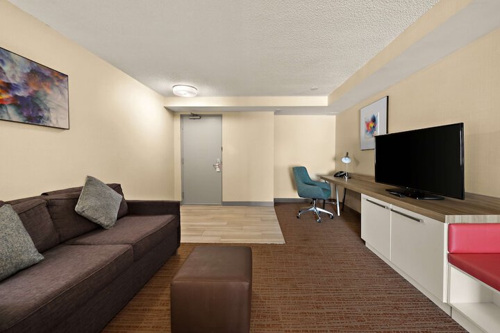Room 40 of 54