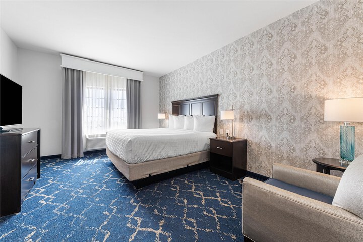 Best Western Plus New Richmond Inn & Suites