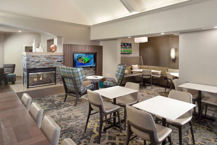 Hotel Interior 9 of 27