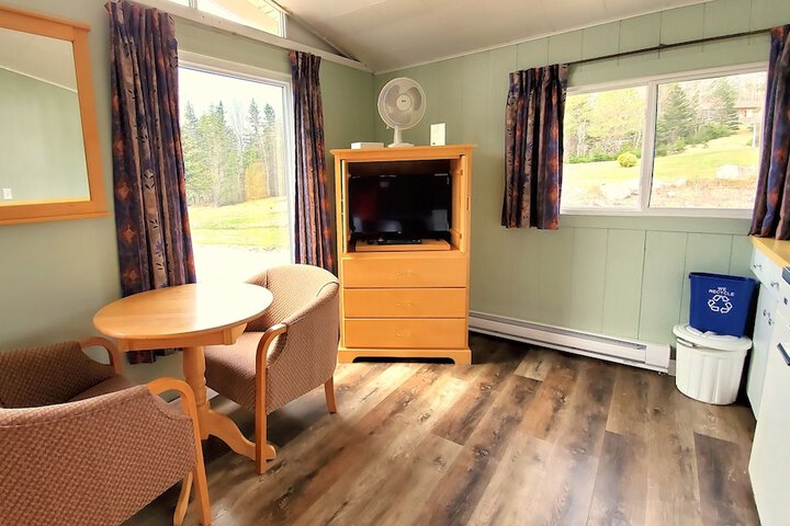 Room 45 of 153