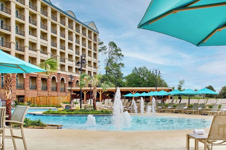 Renaissance Shoals Resort & Spa