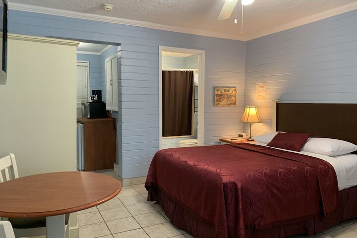 Room 21 of 79