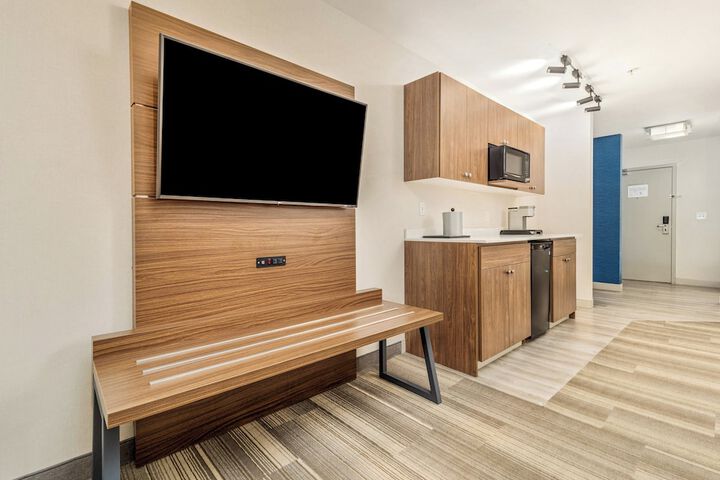 Room 256 of 348