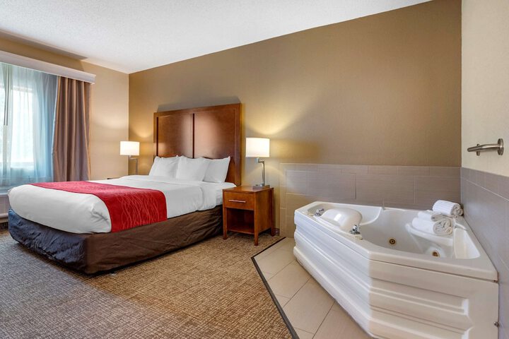 Room 44 of 62